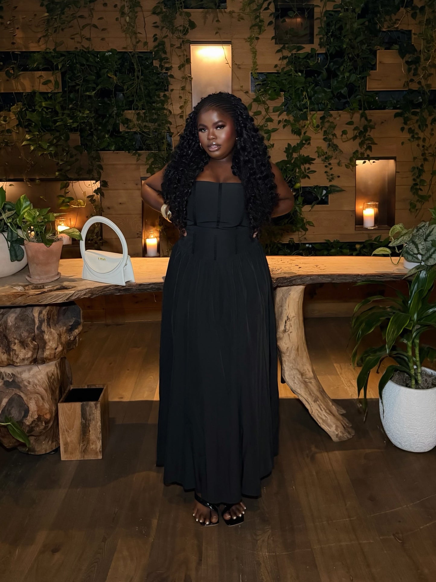 SUENADI-BLACK DRESS