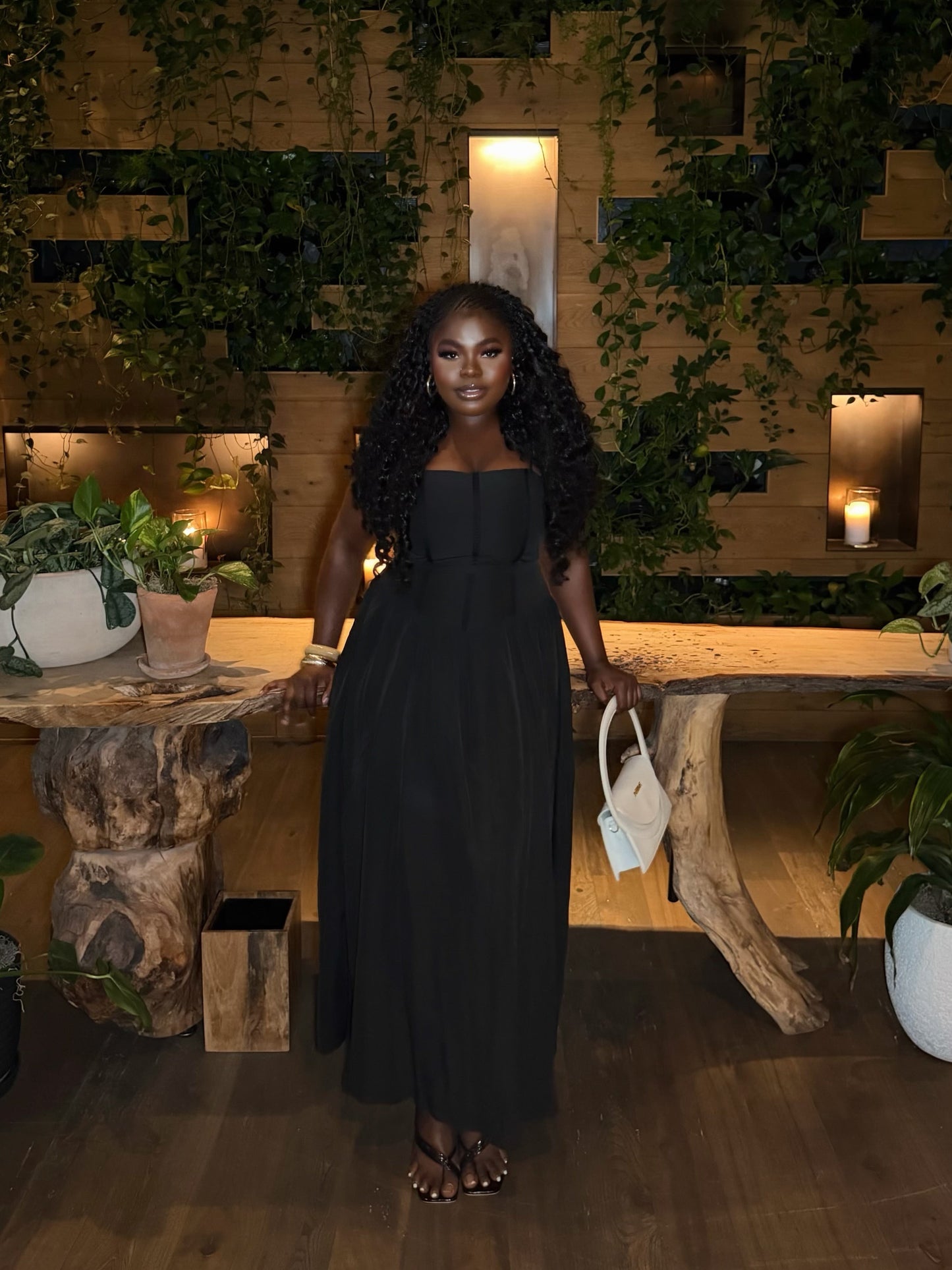 SUENADI-BLACK DRESS